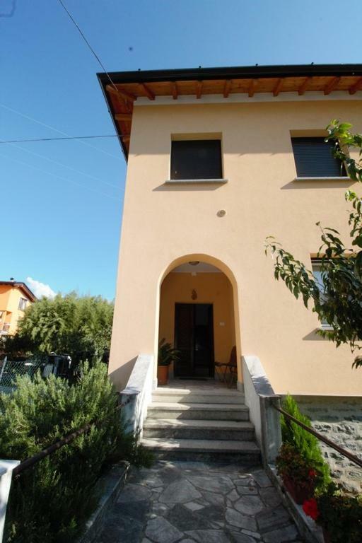 Casa Dudi Villa Dongo Bagian luar foto